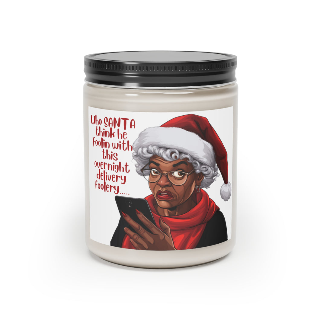 Black Mrs Claus Giving Santa Side Eye, Cinnamon Christmas Candle - 499a
